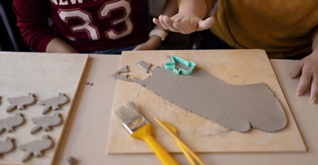 "Mani in Creta" - Laboratorio di Ceramica per Bambini - Il Sorriso Cherasco